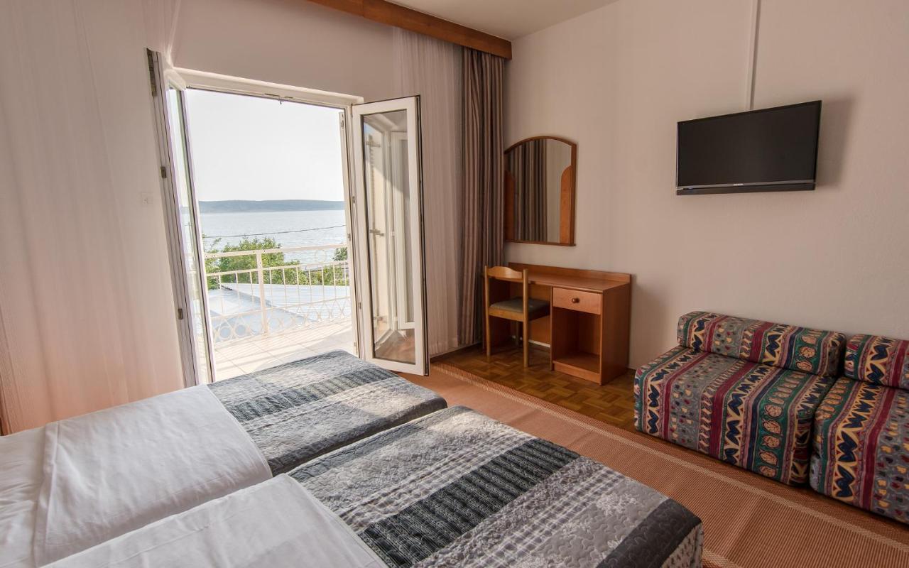 Hotel Barba สตารีกราด-ปาเคลนีซา ภายนอก รูปภาพ