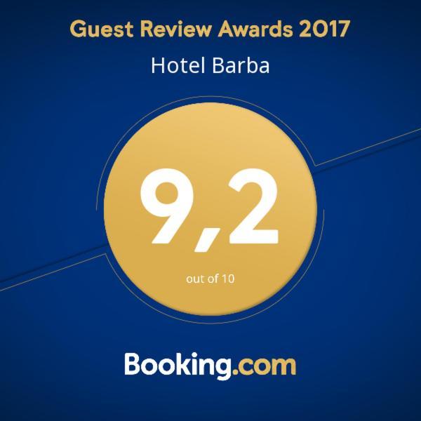 Hotel Barba สตารีกราด-ปาเคลนีซา ภายนอก รูปภาพ